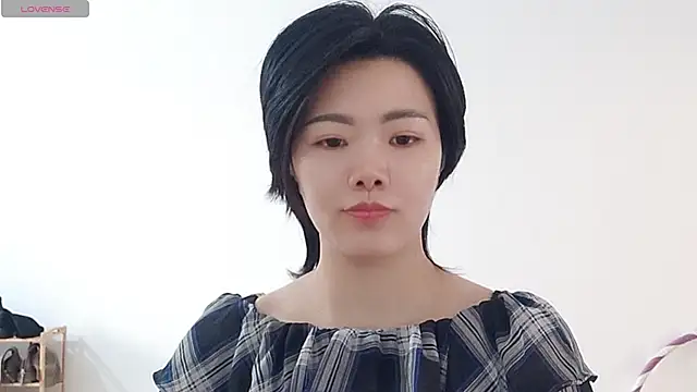 Snapshot of Nikishine chatting on 04.20.26 Nikishine online show from 04.20.26