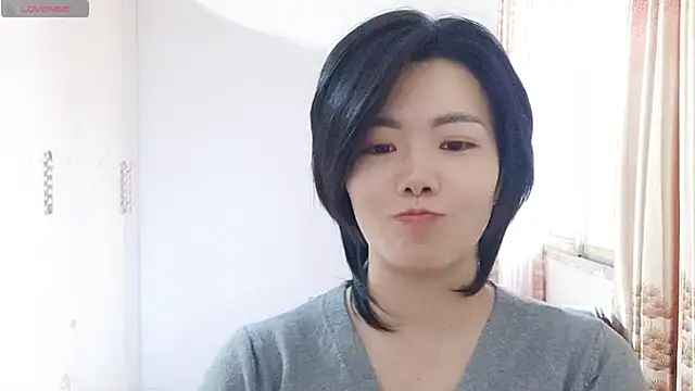 Snapshot of Nikishine chatting on 05.01.26 Nikishine online show from 05.01.26