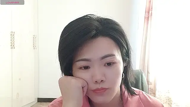 Snapshot of Nikishine chatting on 05.03.26 Nikishine online show from 05.03.26