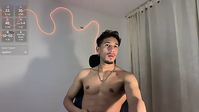 Snapshot of rafael_stone11 chatting on 02.22.26 rafael stone11 online show from 02.22.26