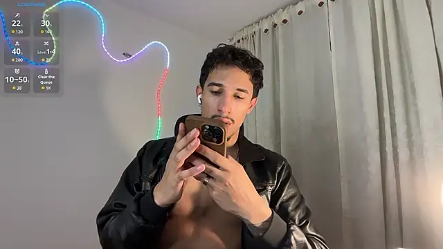 Snapshot of rafael_stone11 chatting on 03.02.26 rafael stone11 online show from 03.02.26