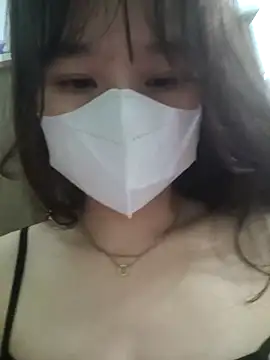 Snapshot of NinaKey chatting on 02.27.26 NinaKey online show from 02.27.26