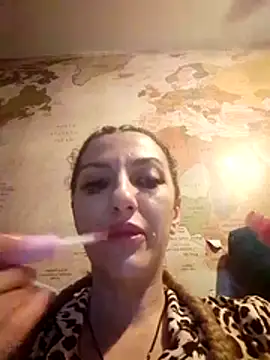 Snapshot of LannaQuinn chatting on 02.01.26 LannaQuinn online show from 02.01.26