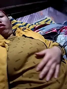 Snapshot of hot-luna- chatting on 02.06.26 hot-luna- online show from 02.06.26