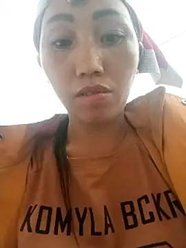 Snapshot of hot-luna- chatting on 02.10.26 hot-luna- online show from 02.10.26