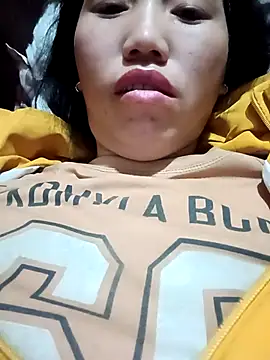 Snapshot of hot-luna- chatting on 03.13.26 hot-luna- online show from 03.13.26