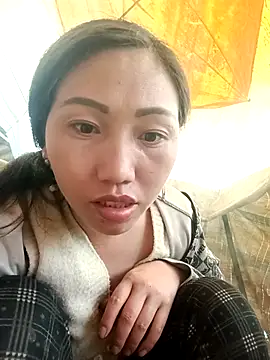 Snapshot of hot-luna- chatting on 04.02.26 hot-luna- online show from 04.02.26