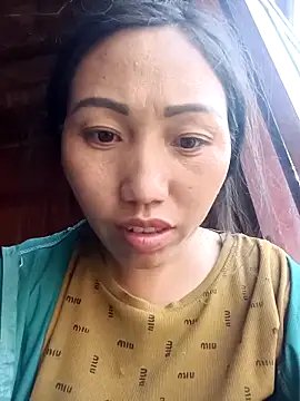 Snapshot of hot-luna- chatting on 04.12.26 hot-luna- online show from 04.12.26