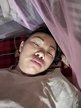 Snapshot of Bella-222 chatting on 04.13.26 Bella-222 online show from 04.13.26