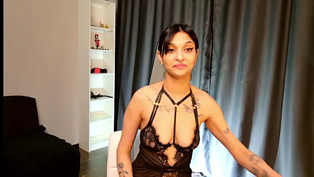 Eva Sterling  online show from 02.05.26