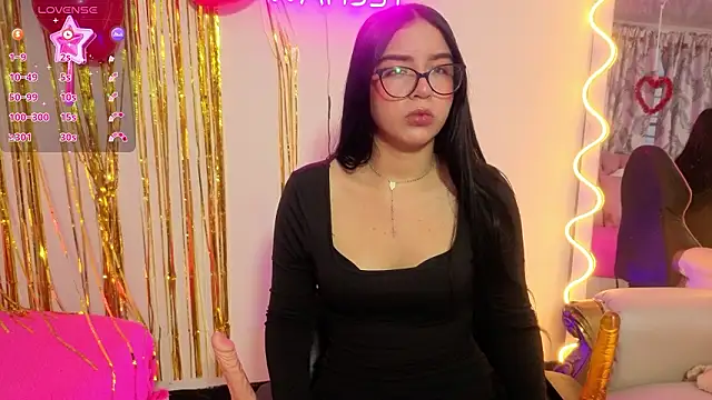 MILAH TAY online show from 02.26.26