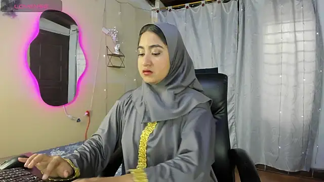 SamiraAwada online show from 04.11.26