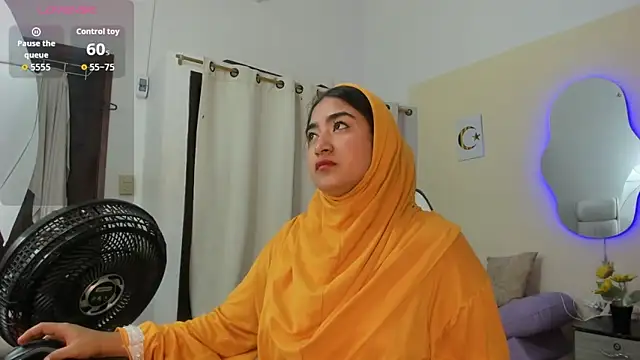 SamiraAwada online show from 04.13.26