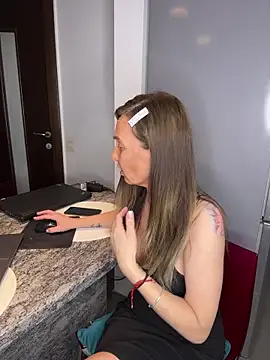 DivineAmely online show from 03.09.26