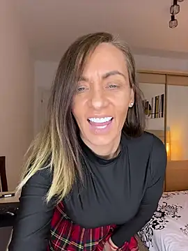 DivineAmely online show from 03.13.26