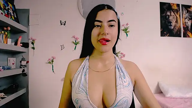 Snapshot of charlotte_petit_ chatting on 02.18.26 charlotte petit online show from 02.18.26