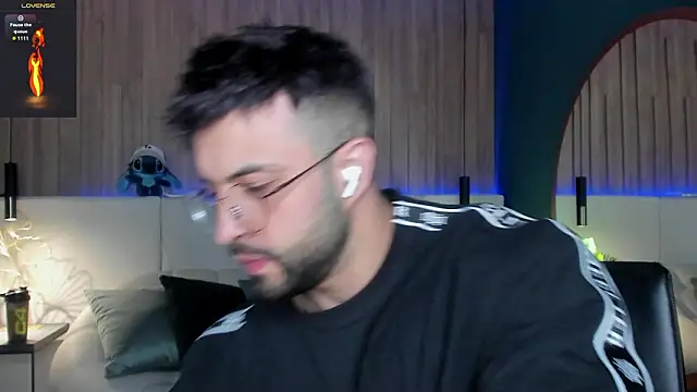 Snapshot of Jeremy_Harden chatting on 02.24.26 Jeremy Harden online show from 02.24.26