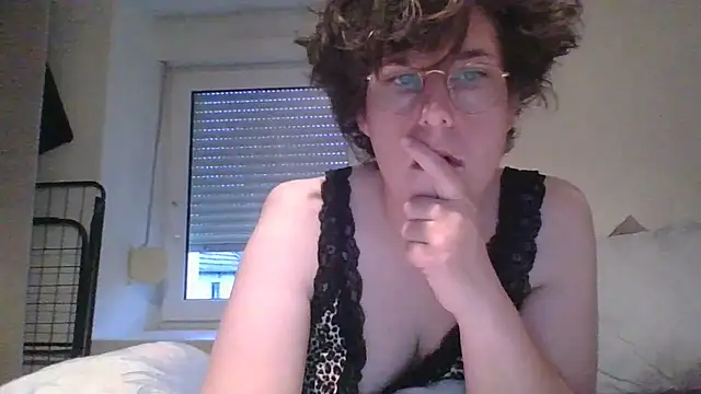 OIseauNoir88 online show from 03.30.26