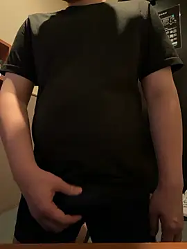 yuuuuusuke00 online show from 02.05.26