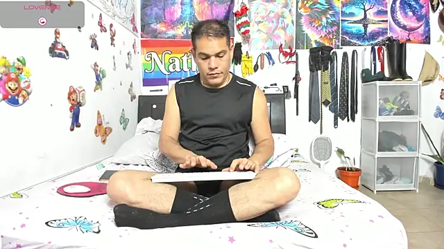 Snapshot of nathannathaniel chatting on 06.19.26 nathannathaniel online show from 06.19.26