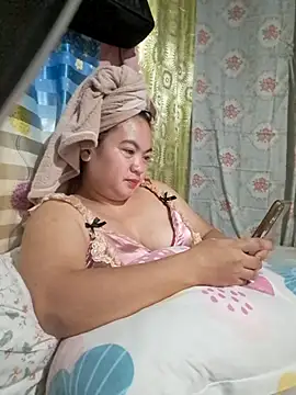 Snapshot of Zyramae_25 chatting on 02.12.26 Zyramae 25 online show from 02.12.26