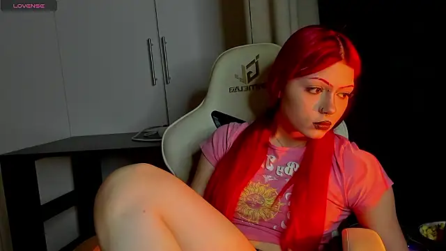 Leah Castro online show from 02.25.26