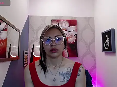 Liaaa Seraaph online show from 02.11.26