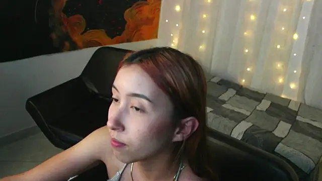 Snapshot of RoseSinsDonViktor chatting on 06.22.26 RoseSinsDonViktor online show from 06.22.26