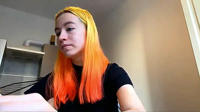 EmilyHein online show from 02.03.26