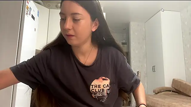 ZyntraLoom online show from 02.01.26