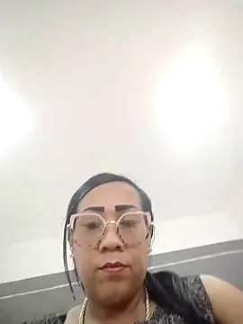 Snapshot of Oliviia_williams chatting on 02.17.26 Oliviia williams online show from 02.17.26