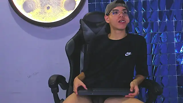 Bennet-Gray online show from 03.01.26