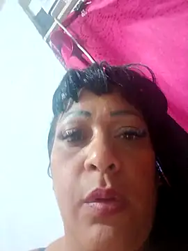 Snapshot of SabrinaColin chatting on 05.23.26 SabrinaColin online show from 05.23.26