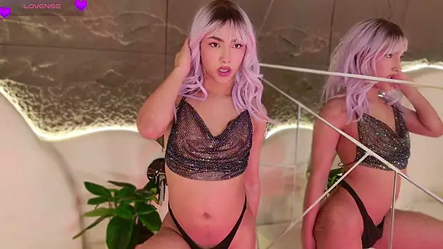 Snapshot of GraceFoxy chatting on 02.19.26 GraceFoxy online show from 02.19.26