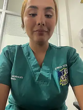 Noa Harper- online show from 02.15.26