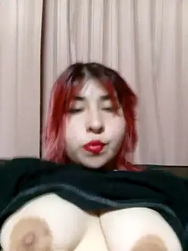 Snapshot of thegirlsshot_666 chatting on 03.12.26 thegirlsshot 666 online show from 03.12.26
