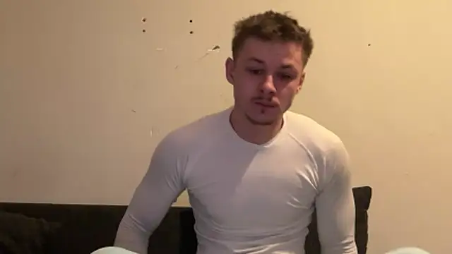 Snapshot of Lucas328706 chatting on 02.14.26 Lucas328706 online show from 02.14.26