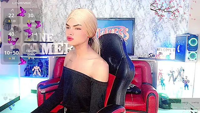 Snapshot of Karol_Vanessa__ chatting on 04.29.26 Karol Vanessa online show from 04.29.26