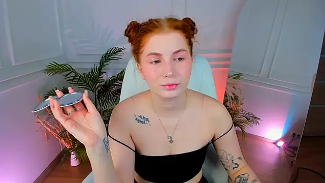 MiraBoom online show from 04.05.26