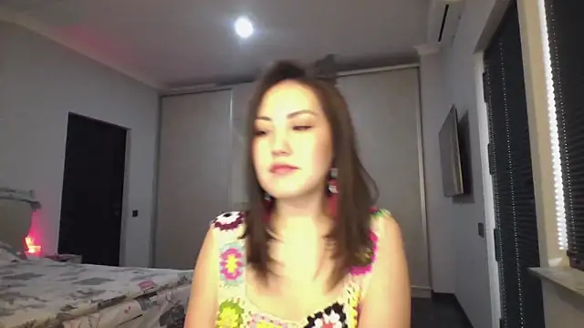 Snapshot of EllieSoft chatting on 04.07.26 EllieSoft online show from 04.07.26