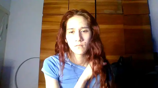 Snapshot of NickiKisinger chatting on 06.05.26 NickiKisinger online show from 06.05.26