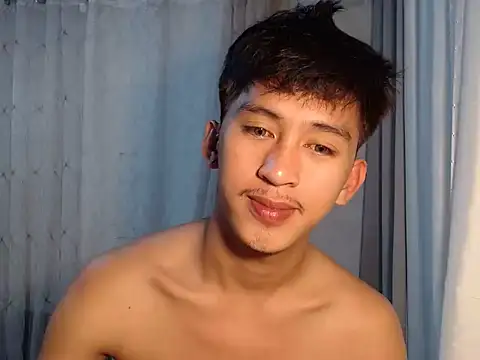 Snapshot of _andrie69_ chatting on 03.19.26 andrie69 online show from 03.19.26