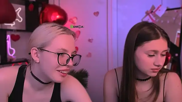 Snapshot of arianaa_cat chatting on 02.21.26 arianaa cat online show from 02.21.26