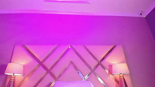 Snapshot of KiaraEverly chatting on 02.04.26 KiaraEverly online show from 02.04.26