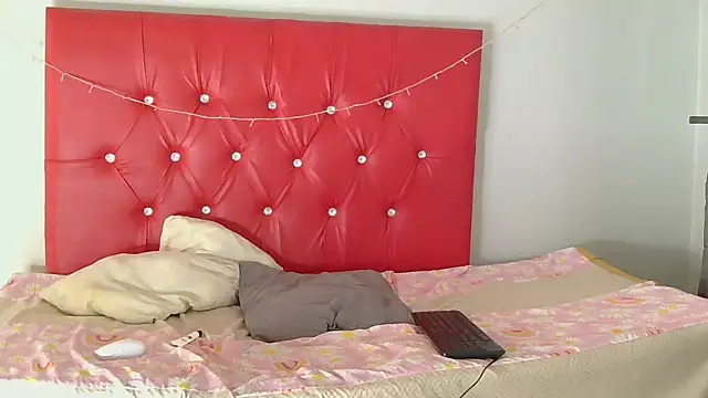 KinkyStallion online show from 04.12.26