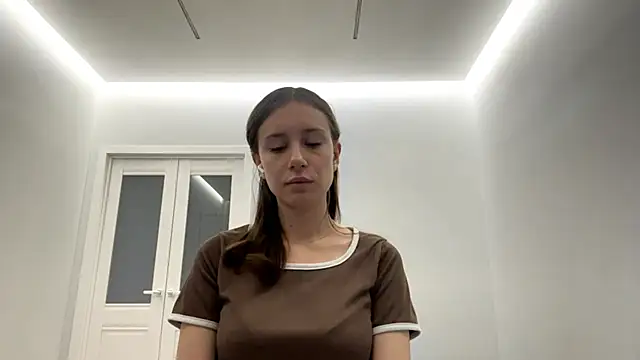 SofiaBlumer online show from 02.09.26