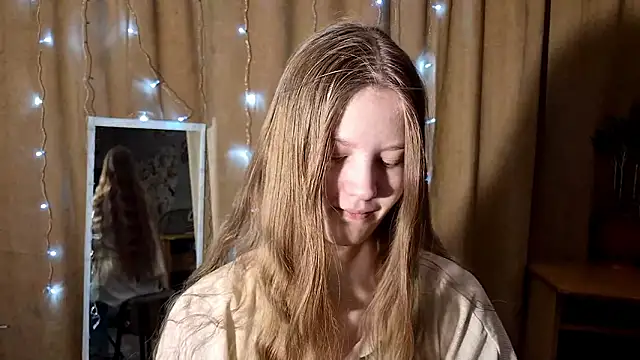 Snapshot of TaliaBerks chatting on 02.10.26 TaliaBerks online show from 02.10.26