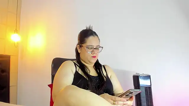 RousMature online show from 03.18.26