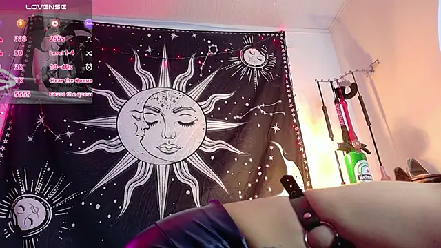 Snapshot of MadLustt chatting on 02.26.26 MadLustt online show from 02.26.26