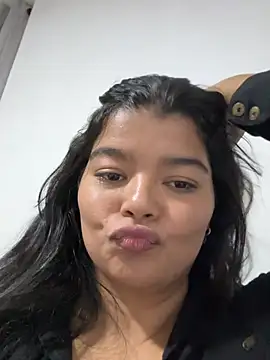 Snapshot of moonhelen chatting on 03.02.26 moonhelen online show from 03.02.26